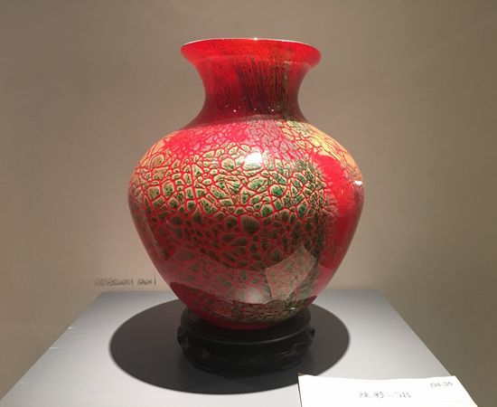 “大美陶琉，印象淄博——山东淄博陶琉工艺美术北京展”在北京开幕(图1)