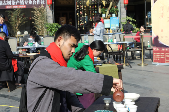 無茶——首届云南普洱茶冲泡技法大赛总决赛春城落下帷幕(图3)