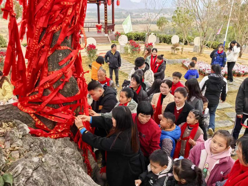 茶趣园景区尾牙宴年会活动精彩纷呈(图4)