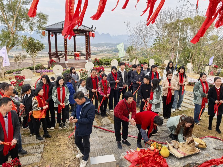 茶趣园景区启动春节地摊文化 助推全域旅游乡村振兴经济发展(图2)