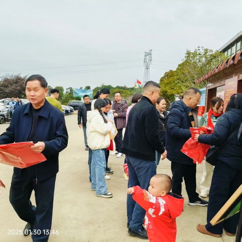 广东英德茶趣园景区感恩回馈 助力家乡文旅发展，年初五雨天客流量仍有1063人次(图14)