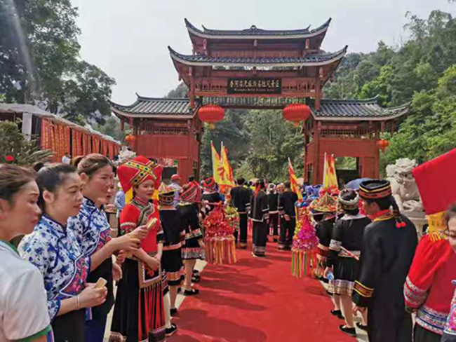 广西世界长寿之乡第一漂香河漂流开漂(图4)